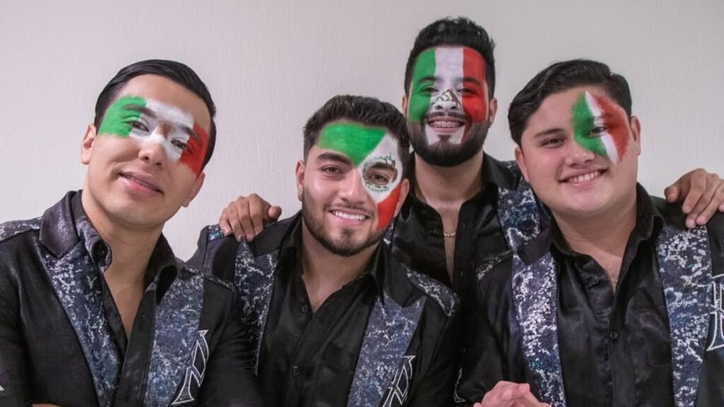 La Arrolladora Banda El Limón